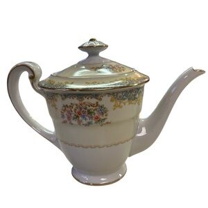 Rose China Vintage Floral Teapot & Lid Made in Japan
